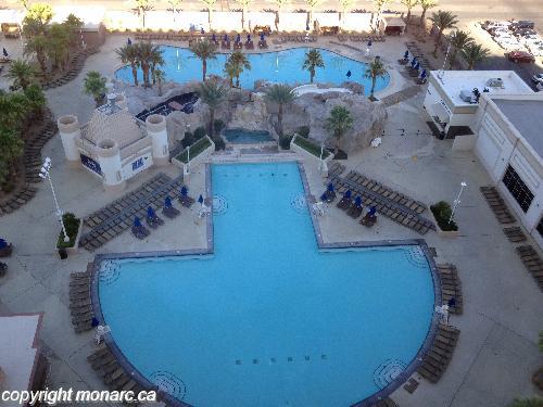 excalibur hotel casino pool